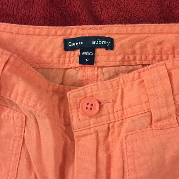 Gap Aubrey shorts - size 0 - Picture 3 of 6